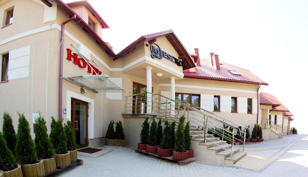 ז'שוב Hotel Mieszko מראה חיצוני תמונה